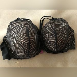 Adore Me Bra, EUC, 42DD